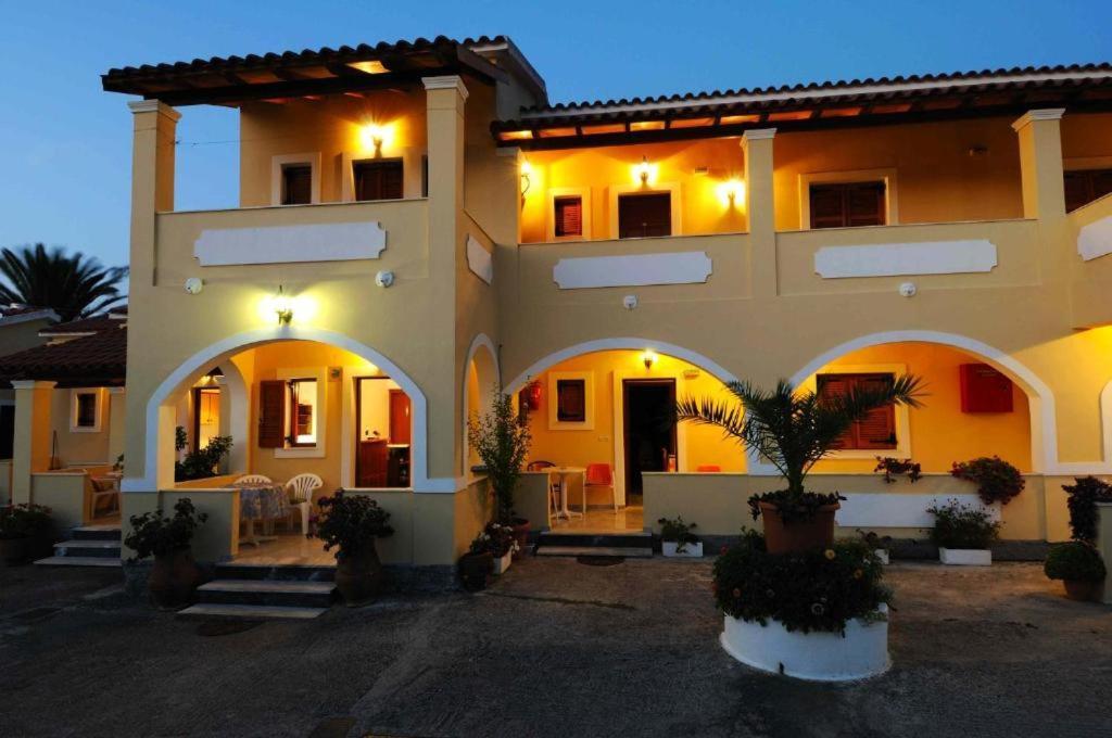 Feeloxenia Corfu Apartments Acharavi  Luaran gambar