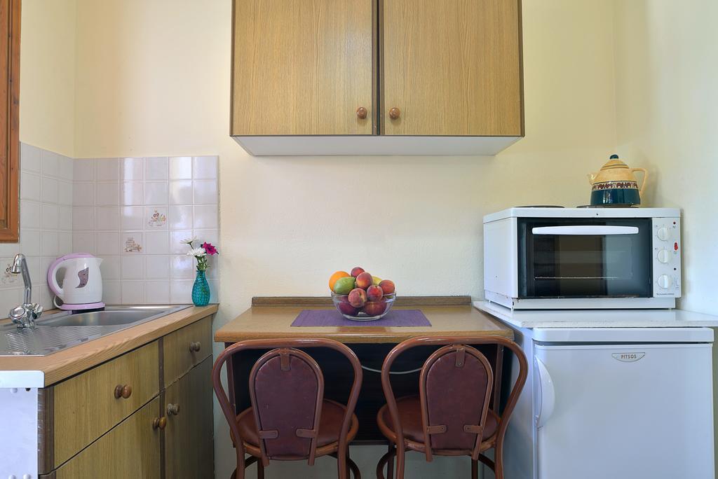 Feeloxenia Corfu Apartments Acharavi  Bilik gambar