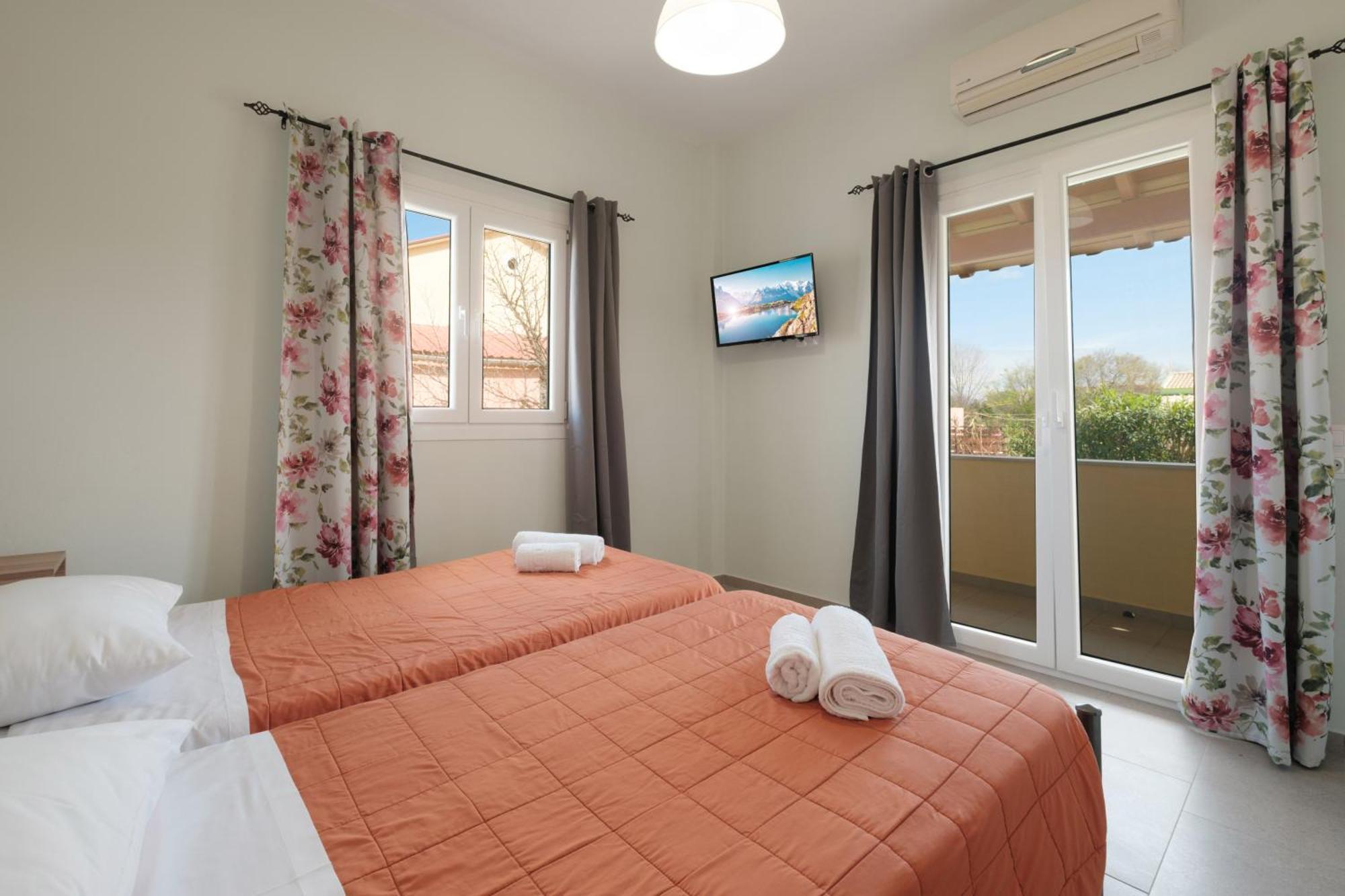Feeloxenia Corfu Apartments Acharavi  Luaran gambar
