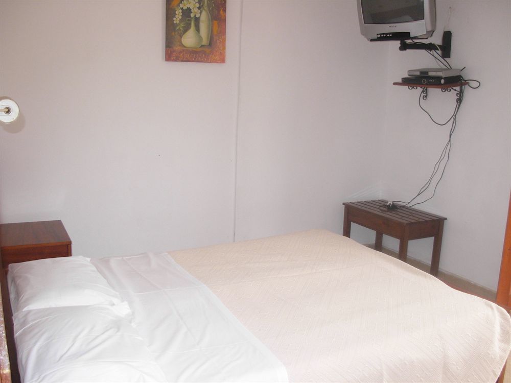 Feeloxenia Corfu Apartments Acharavi  Luaran gambar