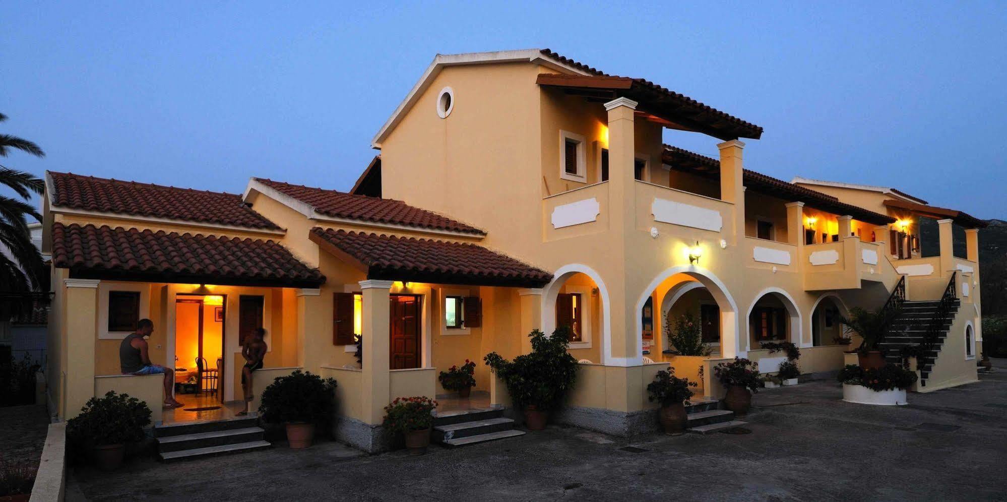 Feeloxenia Corfu Apartments Acharavi  Luaran gambar